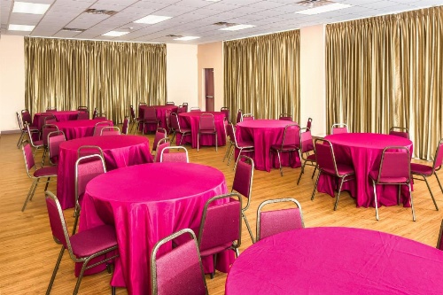 MAINGATE FLORIDA HOTEL image 10